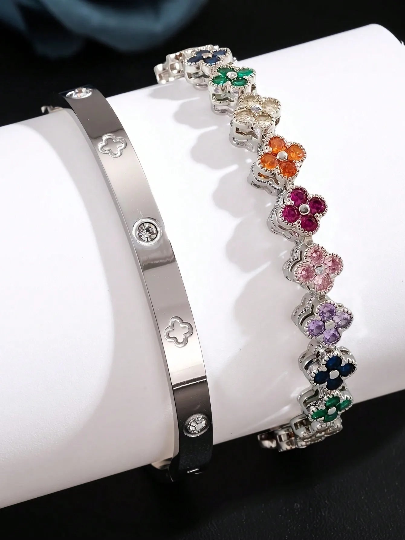 Clover Women Bracelet High Quality Stainless Steel Morandi Colors Shining Zircon Inlaid Charm Jewelry Gift