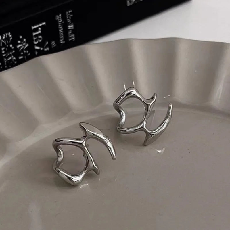 Liquid Earrings for Women Silver Color Hip-Hop Punk Fashion Geometric Earring Clip Girl 2024 Trendy Party Jewelry