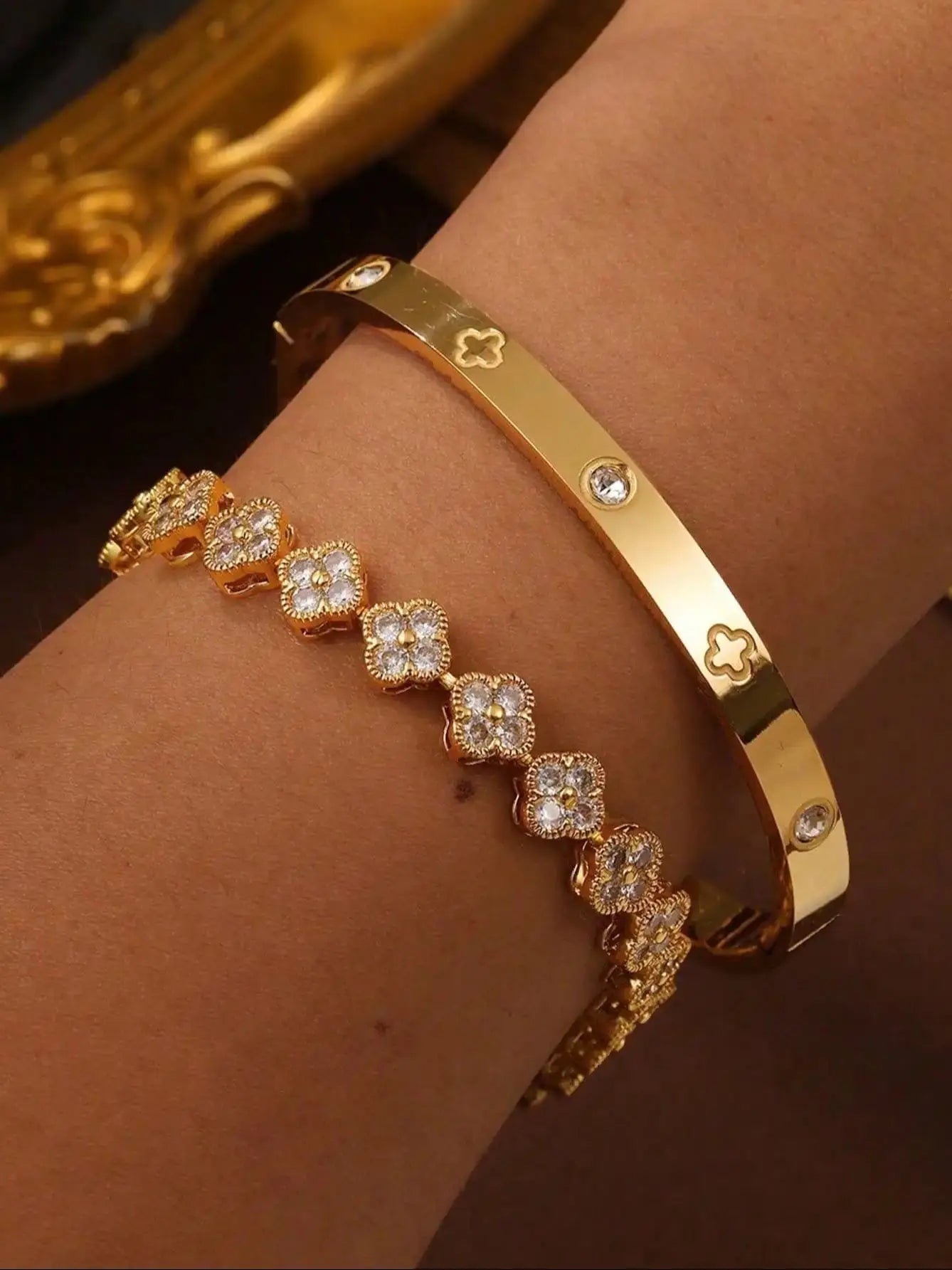 Clover Women Bracelet High Quality Stainless Steel Morandi Colors Shining Zircon Inlaid Charm Jewelry Gift