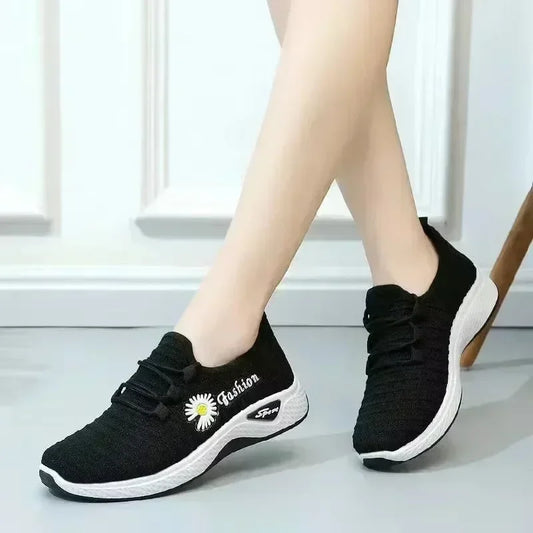 Women's Shoes Autumn New Style True Fly Weaving Old Beijing Cloth Shoes Little Daisy Women's Casual Sports Shoes Walking Shoes